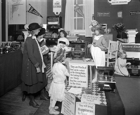 Cooking Toys for Girls, 1916
